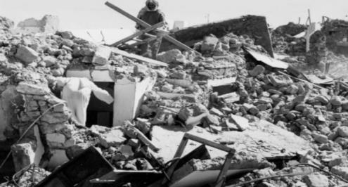 البرق وغابات الأمازون وزلزال 92.. سجل كوارث الطبيعة مع كرة القدم